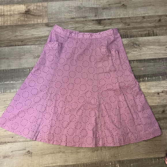 Marc Jacobs Dresses & Skirts - Marc Jacobs pink A-Line Skirt with circle design, zipper, fully lined